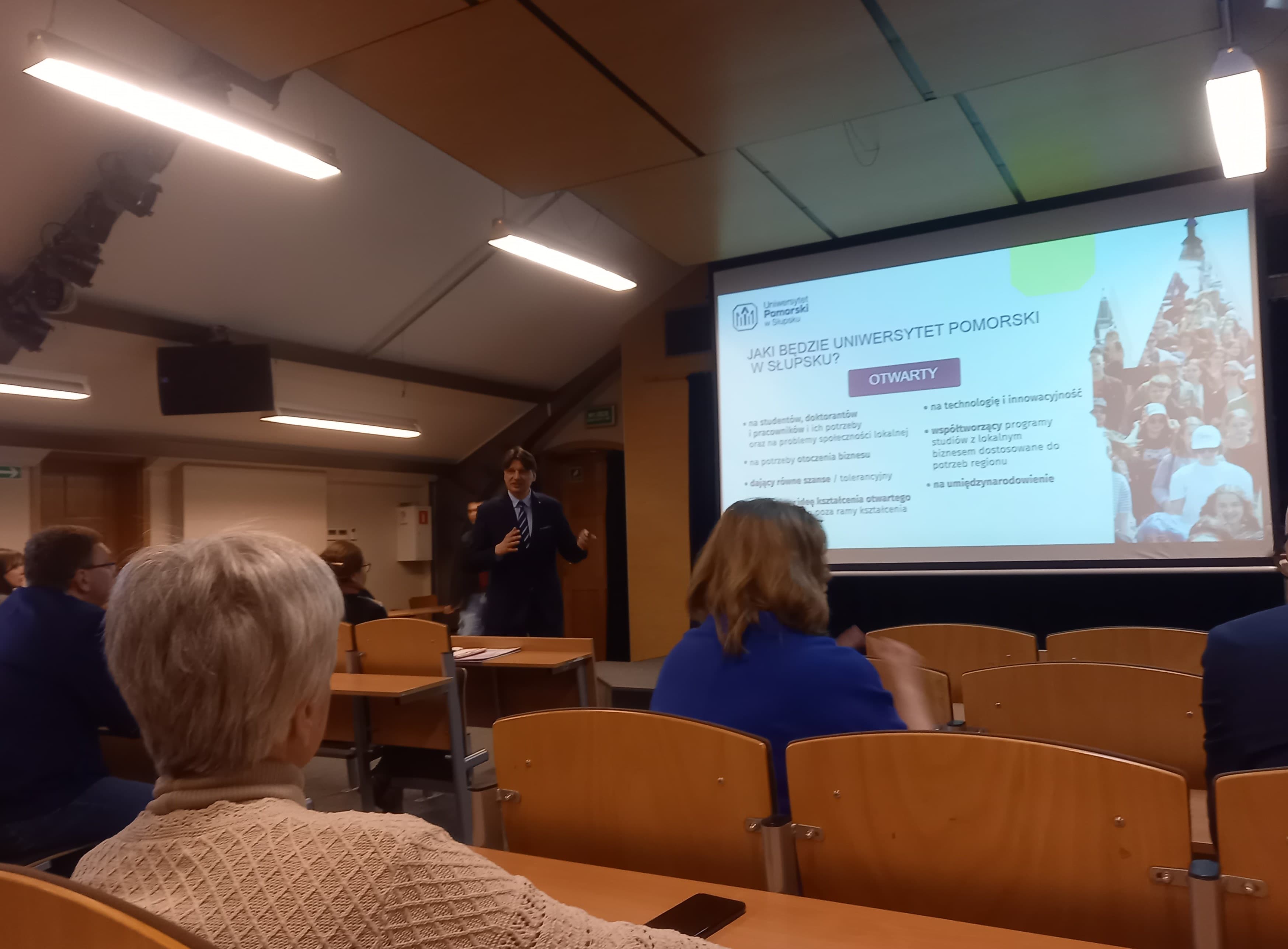 Spotkanie z władzami uczelni