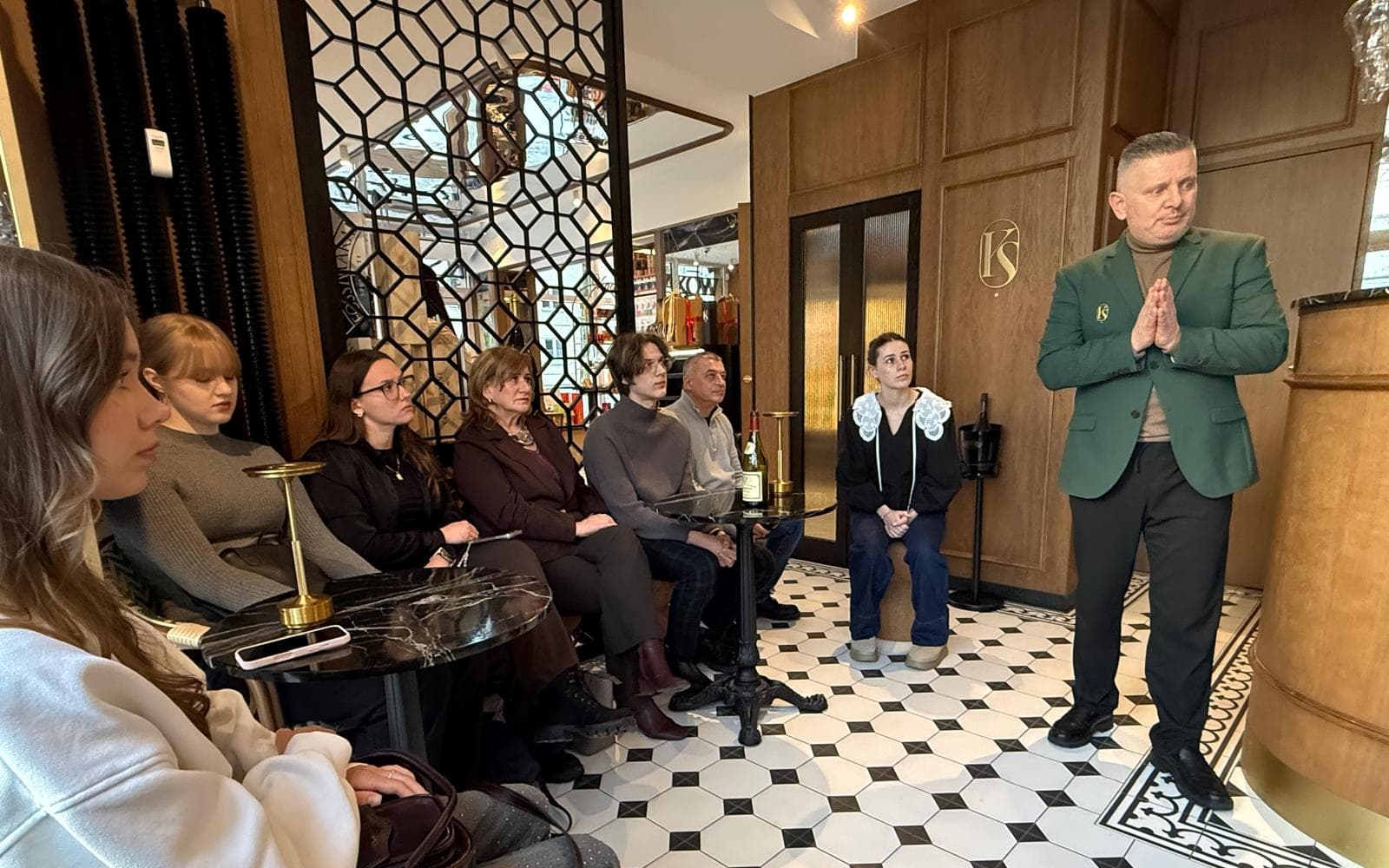 Po wiedzę do Francji